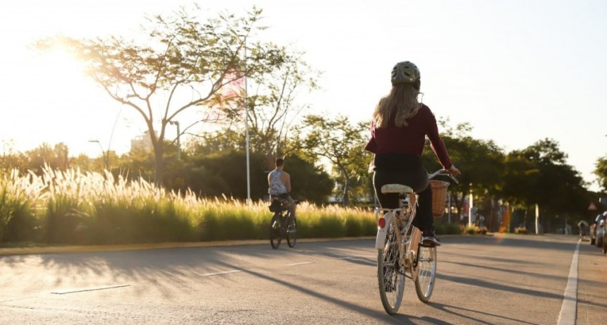VICENTE LÓPEZ CELEBRA SAN VALENTIN Y EL FIN DE SEMANA LARGO CON PROPUESTAS GASTRONÓMICAS, SHOWS EN VIVO Y COSTA 100% PEATONAL