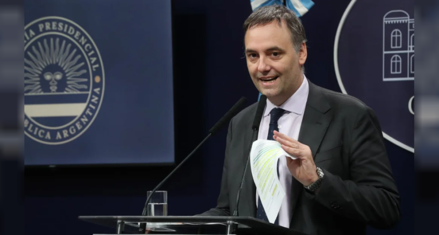 CASO ADORNI: SE CONFIRM&Oacute; QUE VIAJ&Oacute; A ARUBA EN PRIMERA CLASE JUNTO A SU ESPOSA E HIJOS