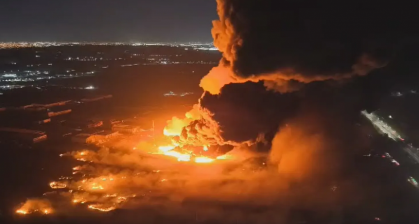 IMPACTANTE INCENDIO EN EL POLO INDUSTRIAL DE EZEIZA: AL MENOS 20 HERIDOS