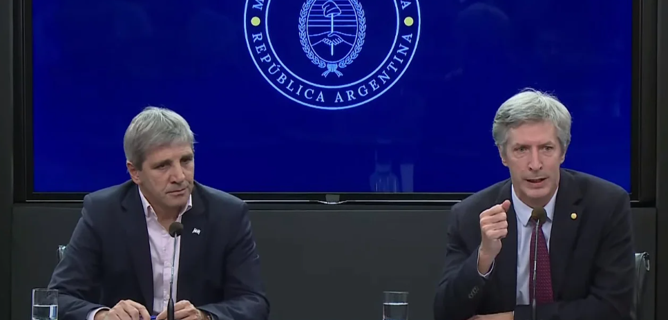 EL GOBIERNO CERRÓ UN PRÉSTAMO POR US$ 3.000 MILLONES PARA PAGAR EL VENCIMIENTO