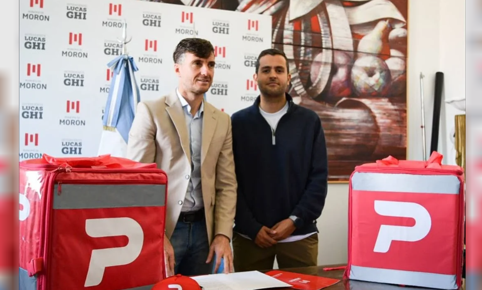 MORÓN INAUGURÓ UNA ESTACIÓN DE DESCANSO PARA REPARTIDORES Y REPARTIDORAS DE PLATAFORMAS