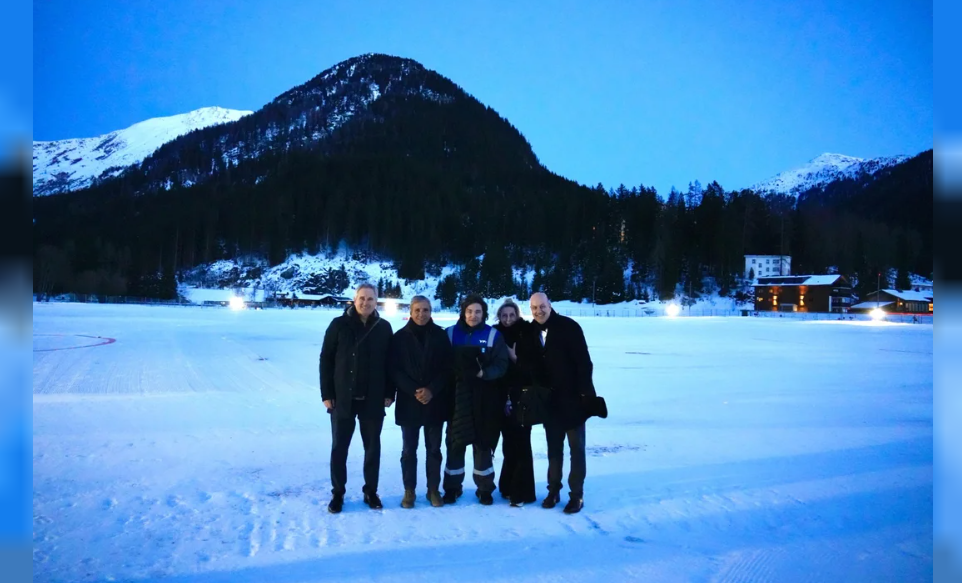 JAVIER MILEI LLEGÓ A DAVOS Y ESTE MIÉRCOLES BRINDA SU DISCURSO