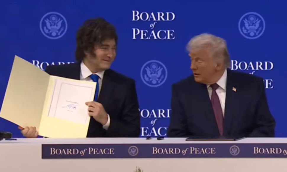 JAVIER MILEI PARTICIPÓ DE LA FIRMA DEL CONSEJO DE LA PAZ CREADO POR DONALD TRUMP
