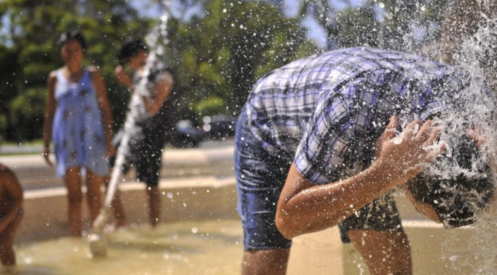  INICIO DE OLA DE CALOR EXTREMA Y ELEVADO RIESGO DE INCENDIOS EN EL CENTRO Y NORTE BONAERENSE Y AMBA