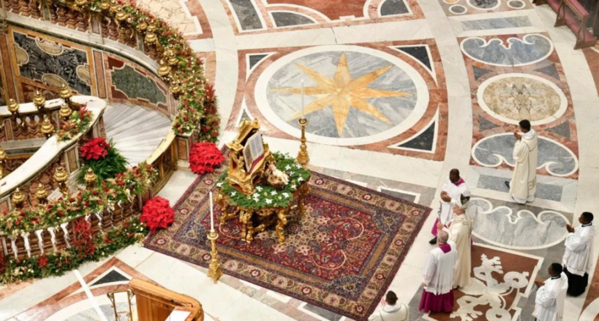 EL PAPA INICIÓ EL AÑO ROGANDO POR LA PAZ MUNDIAL