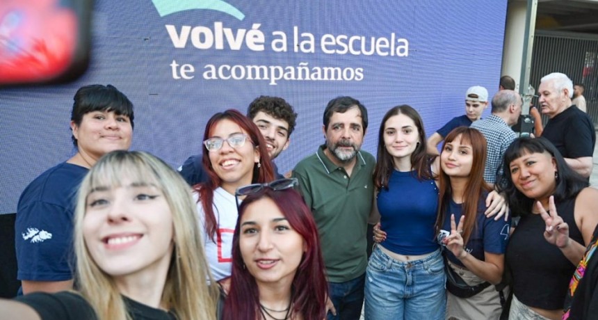 SAN MARTÍN LANZÓ LA 14° EDICIÓN DE VOLVÉ A LA ESCUELA