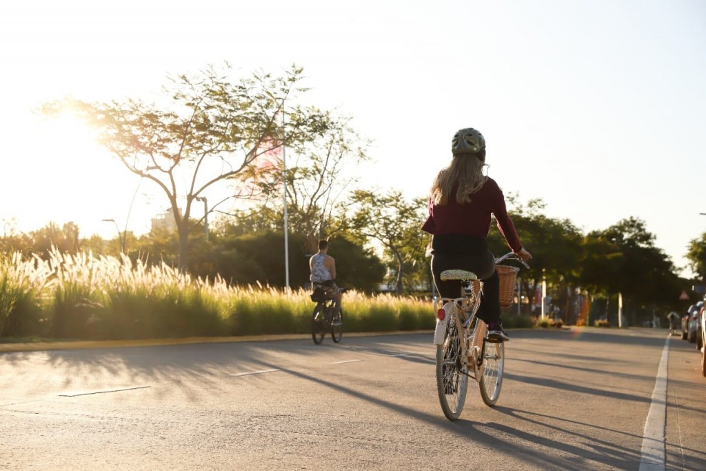 VICENTE LÓPEZ CELEBRA SAN VALENTIN Y EL FIN DE SEMANA LARGO CON PROPUESTAS GASTRONÓMICAS, SHOWS EN VIVO Y COSTA 100% PEATONAL