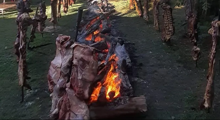 FIN DE SEMANA CON M&Uacute;SICA, EMPANADAS, ASADO Y CERVEZA PARA CELEBRAR SAN PATRICIO