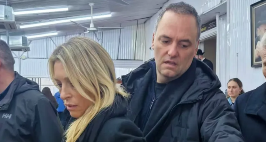 ADORNI VIAJ&Oacute; EN FEBRERO JUNTO A SU FAMILIA Y UN PERIODISTA DE LA TV P&Uacute;BLICA A PUNTA DEL ESTE EN UN AVI&Oacute;N PRIVADO