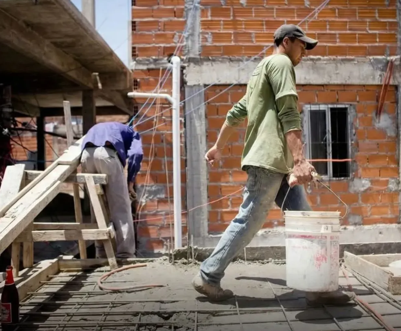 LA PROVINCIA ADVIERTE POR EL DERRUMBE DE LA INDUSTRIA, LA CONSTRUCCI&Oacute;N Y EL EMPLEO