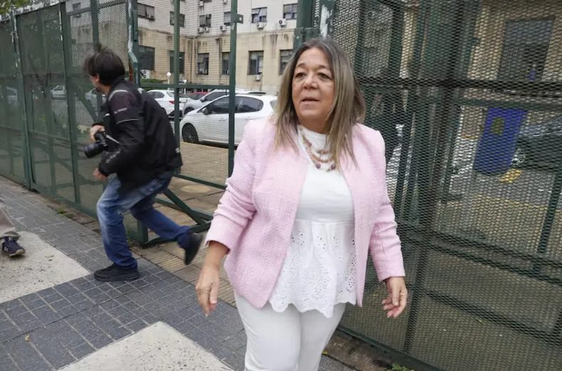 LAS PROPIEDADES DE ADORNI: SU ESCRIBANA DIJO QUE IBA A PAGAR EN CUOTAS SIN INTER&Eacute;S Y QUE NO SABE DE D&Oacute;NDE SALI&Oacute; EL DINERO