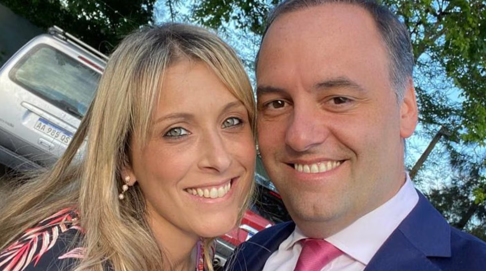 EL VIAJE DE ADORNI Y SU ESPOSA A NUEVA YORK: LOS PASAJES DE VUELTA COSTARON US$10 MIL