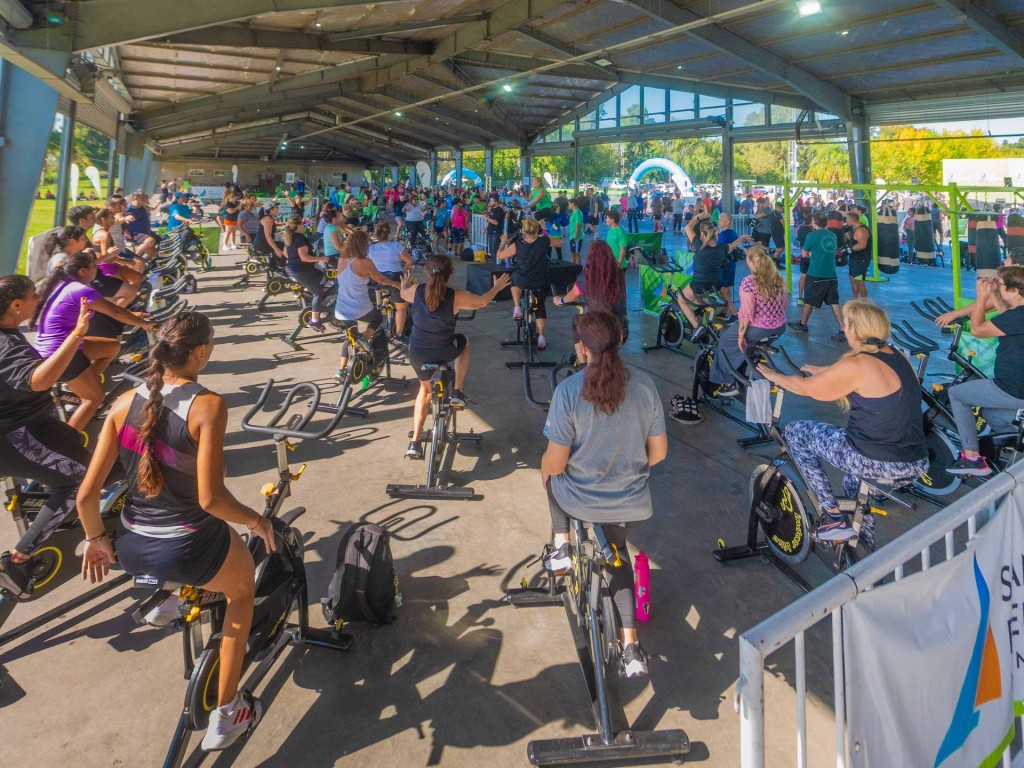 SAN FERNANDO REUNI&Oacute; A LAS DISCIPLINAS FITNESS DE SUS POLIDEPORTIVOS EN UNA NUEVA EXPOSICI&Oacute;N