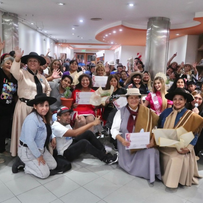 UN RECONOCIMIENTO AL CORAZ&Oacute;N DE LA COMUNIDAD JUJE&Ntilde;A: SUS MUJERES 