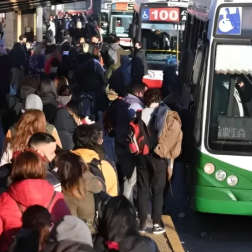 CAOS EN EL SERVICIO DE COLECTIVOS EN EL AMBA