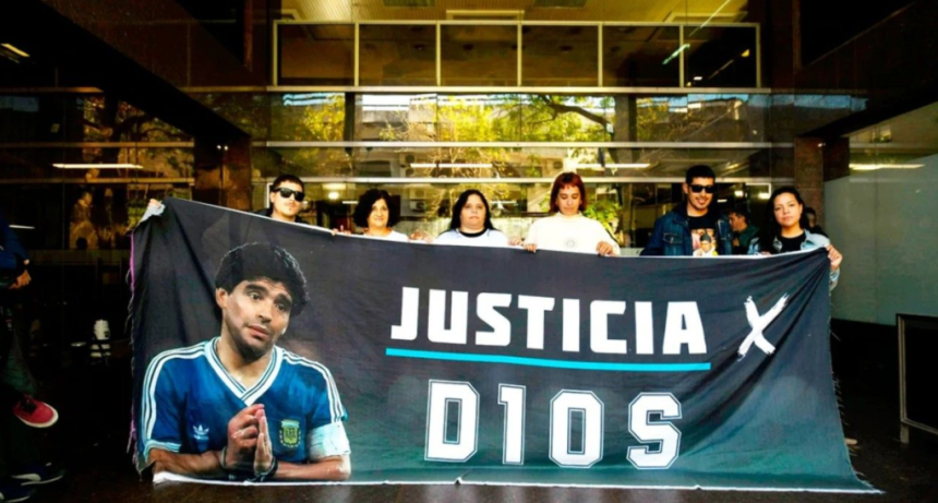 ARRANC&Oacute; EL SEGUNDO JUICIO POR LA MUERTE DE MARADONA