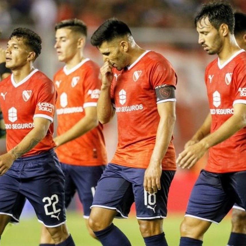 SIGUEN LOS PROBLEMAS EN INDEPENDIENTE: JUGADORES INTIMAN AL CLUB POR UNA DEUDA MILLONARIA