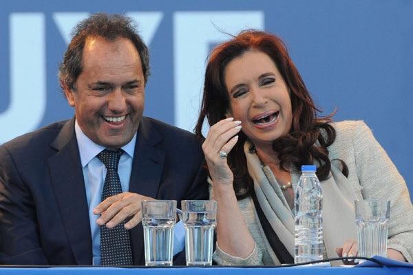 SCIOLI CONSIDERÓ QUE A MILEI DEBERÍAN OTORGARLE EL PREMIO NOBEL DE ECONOMÍA: 