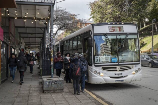 LA UTA LANZÓ UN PARO DE COLECTIVOS PARA EL MARTES QUE VIENE