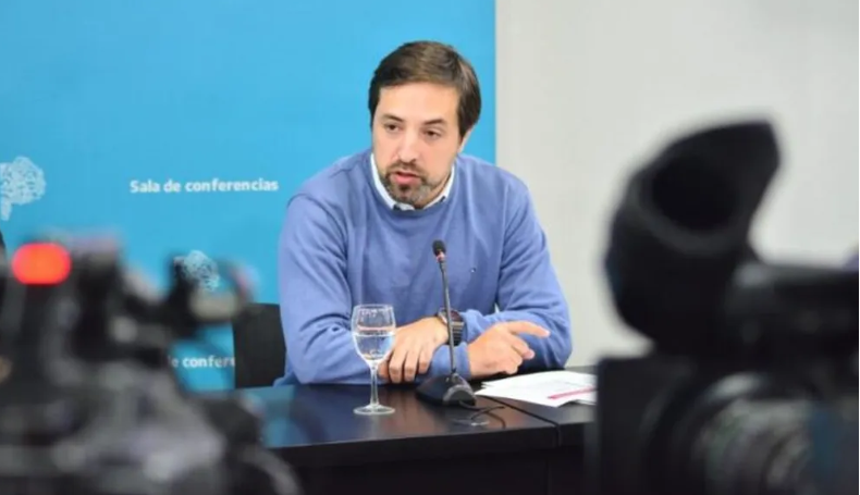 DURA ADVERTENCIA DE KREPLAK POR EL SISTEMA DE SALUD: "TODO INDICA QUE VAMOS A UN COLAPSO"