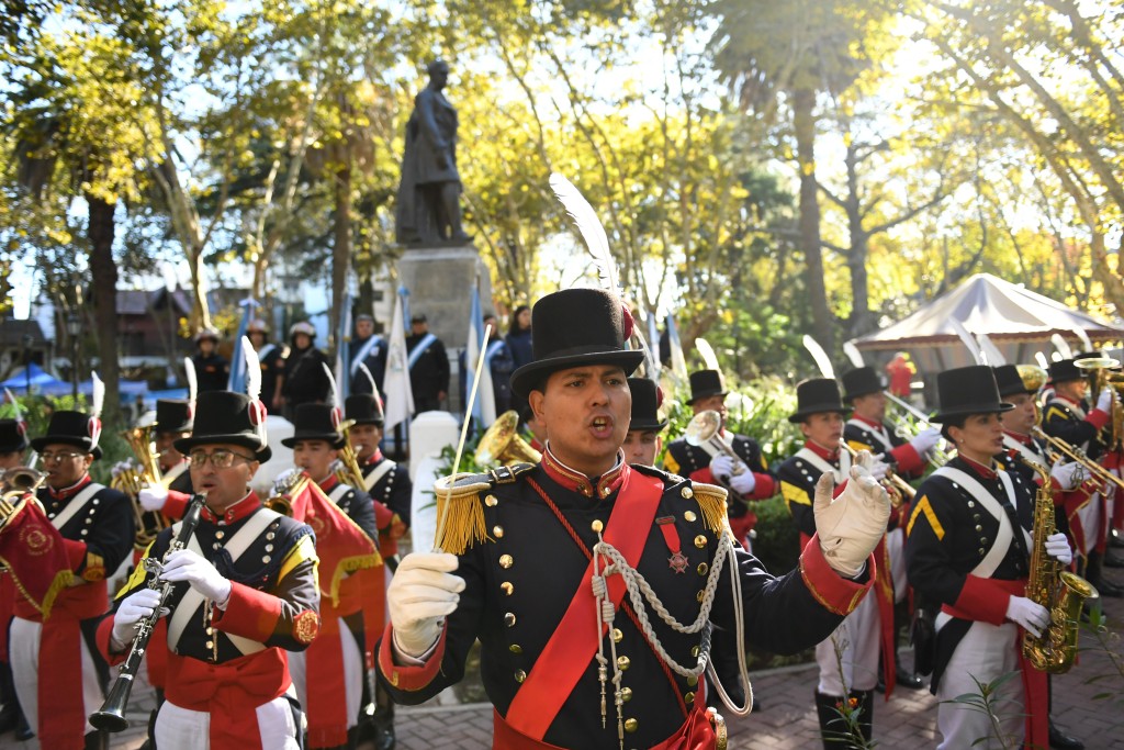  VICENTE L&Oacute;PEZ, LA CAPITAL DEL HIMNO, RINDI&Oacute; HOMENAJE A LA CANCI&Oacute;N PATRIA EN SU 213&deg; ANIVERSARIO