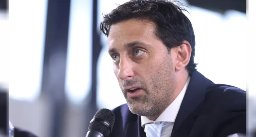 DIEGO MILITO ESTALL&Oacute; CONTRA LA AFA TRAS EL ESCANDALOSO ARBITRAJE EN CONTRA PARA LA DE RACING: &ldquo;NOS SENTIMOS ROBADOS&rdquo;