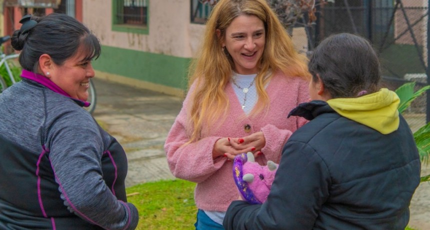 SAN FERNANDO ACERCÓ SERVICIOS Y MEJORÓ EL MOBILIARIO URBANO DEL BARRIO AVIACIÓN