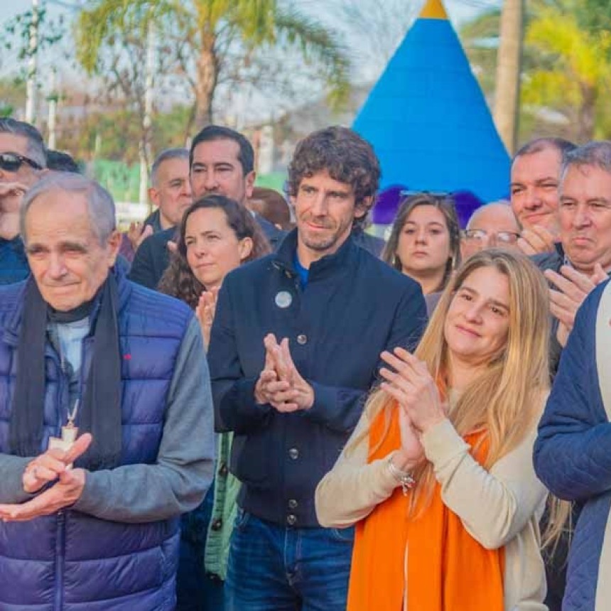 SAN FERNANDO: ANDREOTTI INAUGUR&Oacute; LA PLAZA 