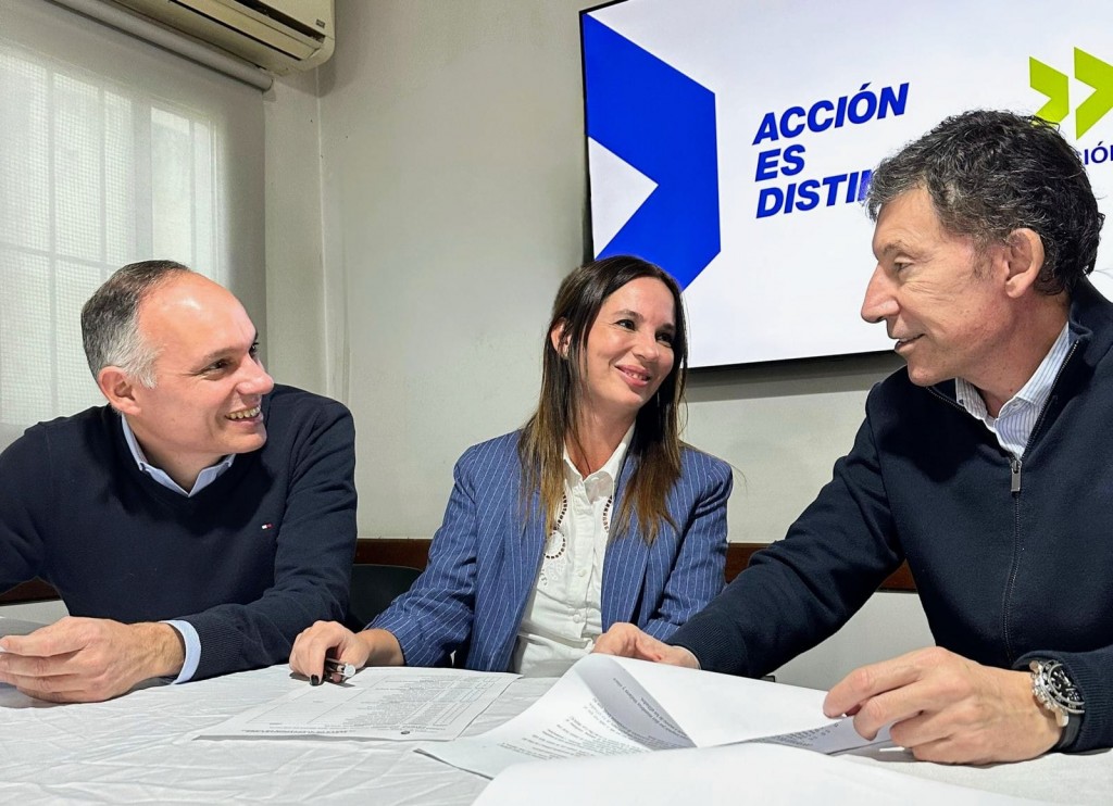 GUSTAVO POSSE PRESENTÓ SU LISTA PARA SAN ISIDRO