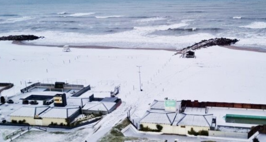 LA OLA DE FRÍO POLAR MOSTRARÁ SU COSTADO MÁS CRUDO ESTE MARTES SOBRE EL AMBA: HABRÁ TEMPERATURAS BAJO CERO