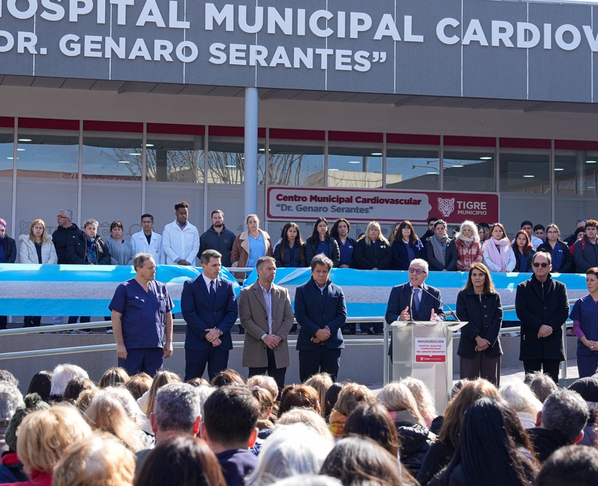 JULIO ZAMORA INAUGURO EL HOSPITAL MUNICIPAL DE MEDICINA CARDIOVASCULAR