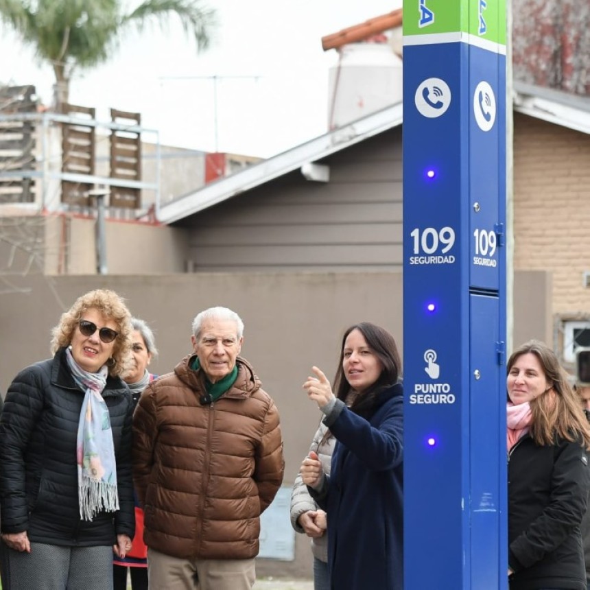  VICENTE L&Oacute;PEZ YA INSTAL&Oacute; 204 PUNTOS SEGUROS PARA COMBATIR EL DELITO Y ASISTIR A LOS VECINOS EN CASOS DE EMERGENCIAS