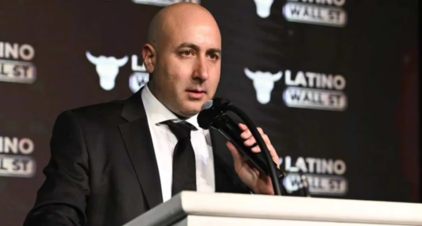 DETUVIERON EN BOLIVIA AL ASESOR DE MILEI, FERNANDO CERIMEDO EN BOLIVIA POR UN INTENTO DE FEMICIDO