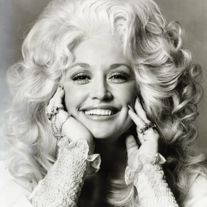 MURI&Oacute; DOLLY PARTON, LA LEGENDARIA REINA DE LA M&Uacute;SICA COUNTRY