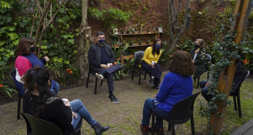 LA DIRECCIÓN DE GÉNERO Y DIVERSIDAD BRINDA APOYO VIRTUAL DURANTE TODA LA PANDEMIA   