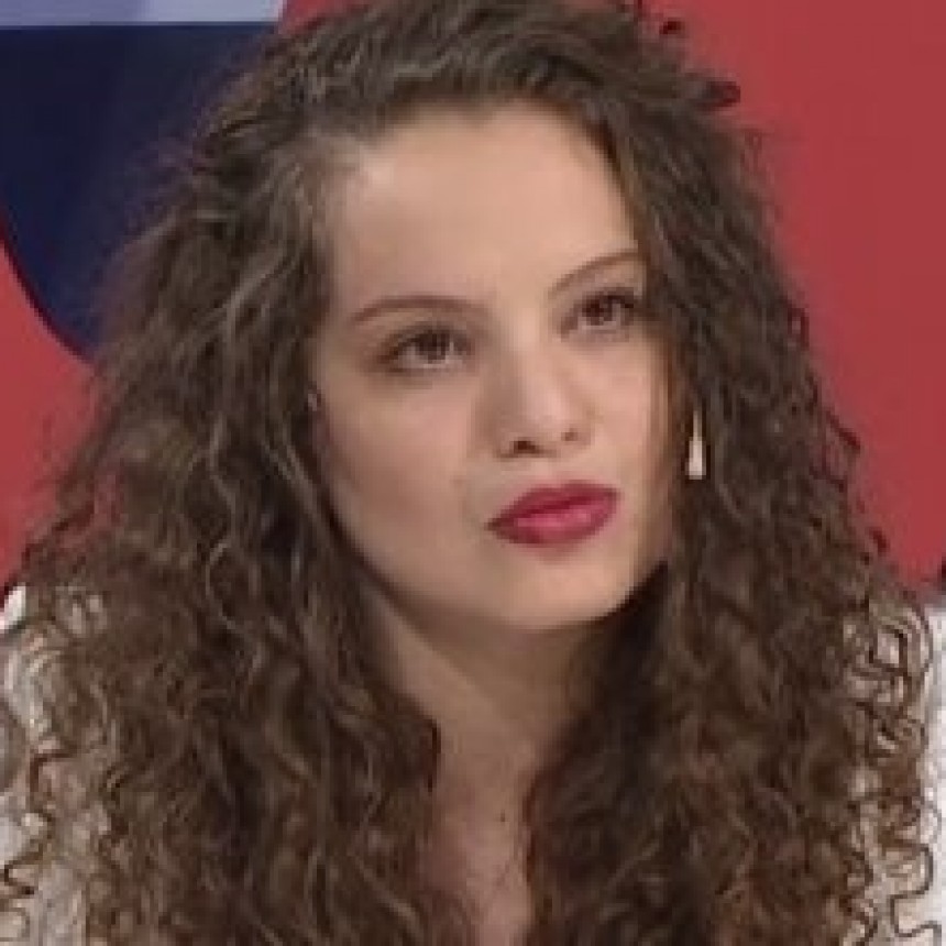 MAYRA ARENA: “HUBO MUCHOS MOTIVOS EN LA DERROTA”