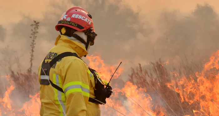 CONTINÚAN ACTIVOS CUATRO FOCOS DE INCENDIO EN CÓRDOBA