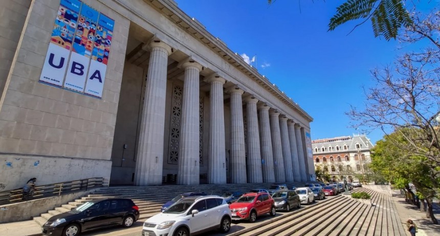 DOCENTES Y NODOCENTES DE LA UBA PARAN EN 