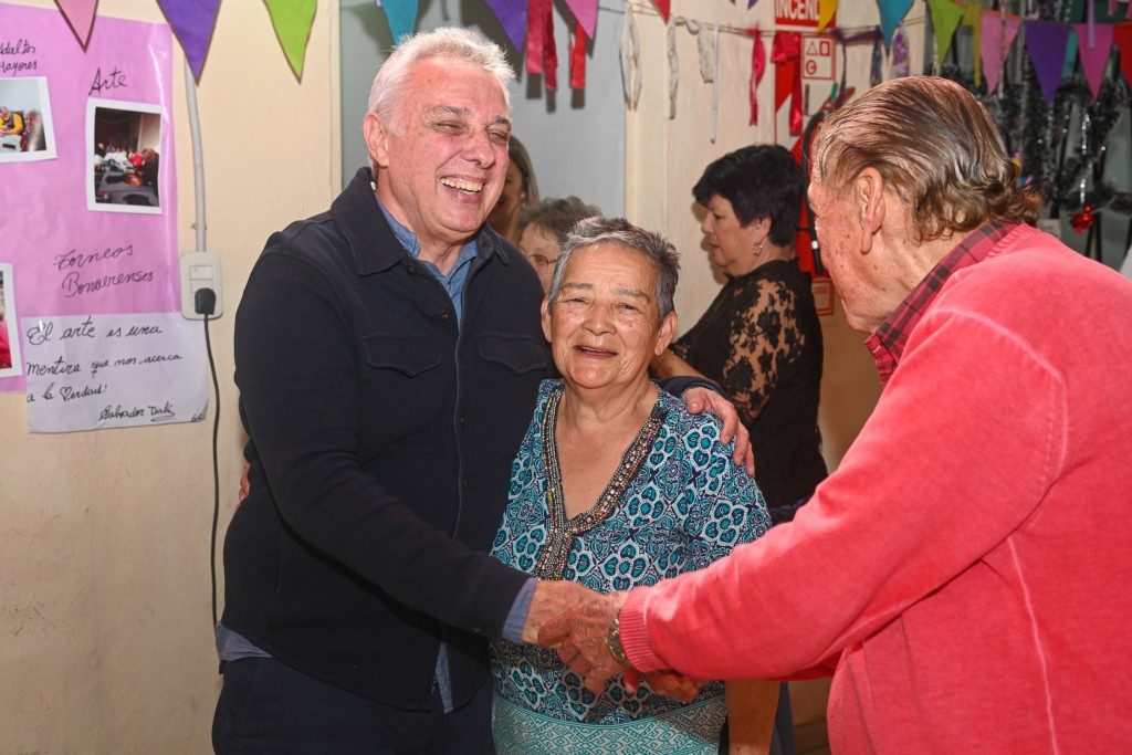 JULIO ZAMORA ACOMPA&Ntilde;&Oacute; EL ANIVERSARIO 27 DEL &ldquo;CENTRO DE JUBILADOS Y PENSIONADOS MANANTIAL DE VIDA&rdquo;