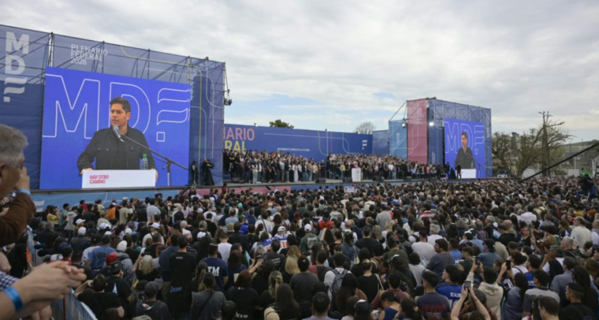 KICILLOF, LANZÓ SU ARMADO FEDERAL CON UN MENSAJE CLARO PARA 2027: "CUENTEN CONMIGO"