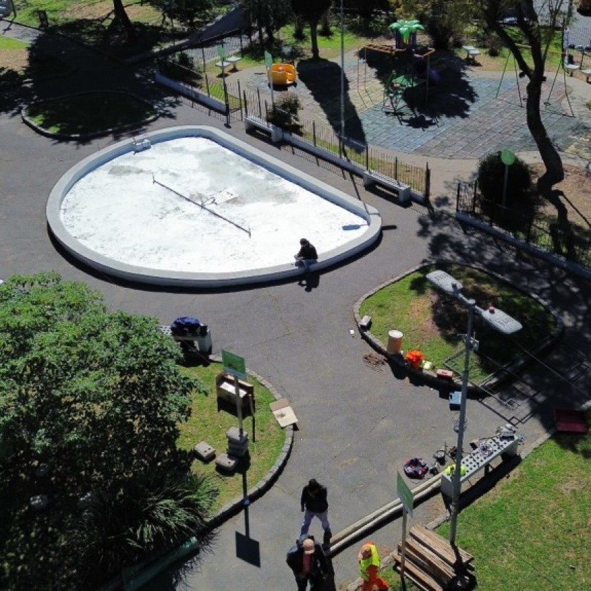  VICENTE L&Oacute;PEZ RENOVAR&Aacute; POR COMPLETO LA PLAZA VIENNI DE VILLA MARTELLI