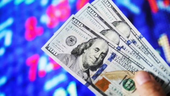 EL DÓLAR VOLVIÓ A SUBIR Y SE ACERCÓ A LOS $1.500