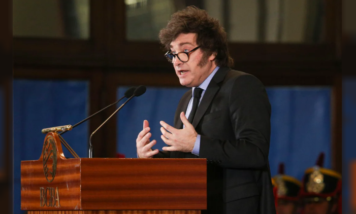 MILEI DESTACÓ COMO “EXTREMADAMENTE POSITIVA” LA REUNIÓN CON GOBERNADORES Y VALORÓ ACUERDO SOBRE DÉFICIT CERO