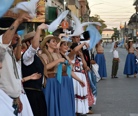 EL MES DE LA TRADICIÓN LLEGA CON FOLKLORE, VIDA RURAL Y MUCHO ASADO