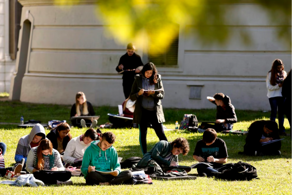 INSCRIPCIONES UNLP 2027: TODA LA INFORMACI&Oacute;N NECESARIA PARA ANOTARSE