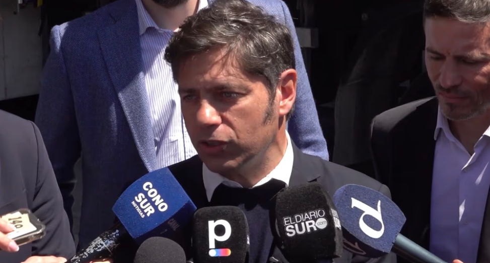 KICILLOF APUNT&Oacute; CONTRA MILEI: &ldquo;SE BURL&Oacute; DE LA GENTE QUE NO LLEGA A FIN DE MES CON UN CINISMO DESCONOCIDO"