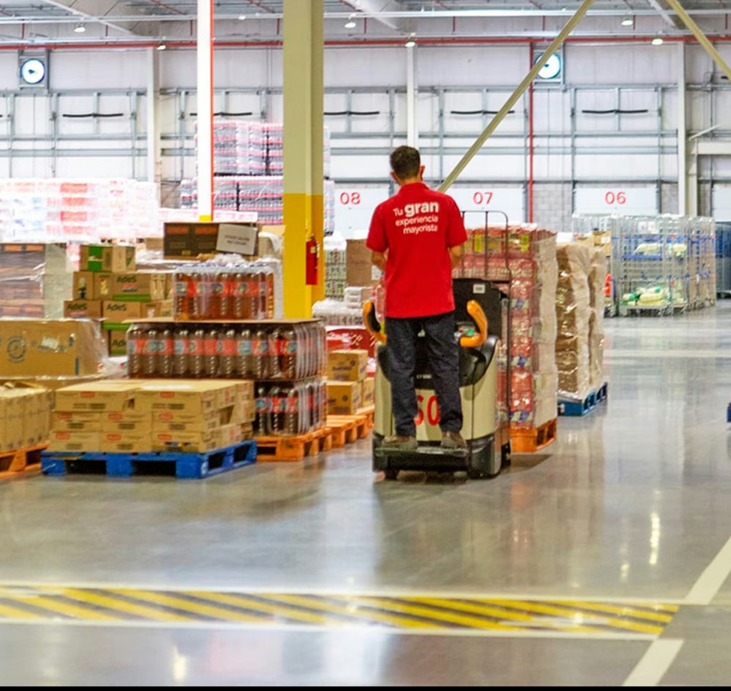 CONSUMO: TAMBI&Eacute;N CAYERON LAS VENTAS EN SUPERMERCADOS Y MAYORISTAS DURANTE AGOSTO