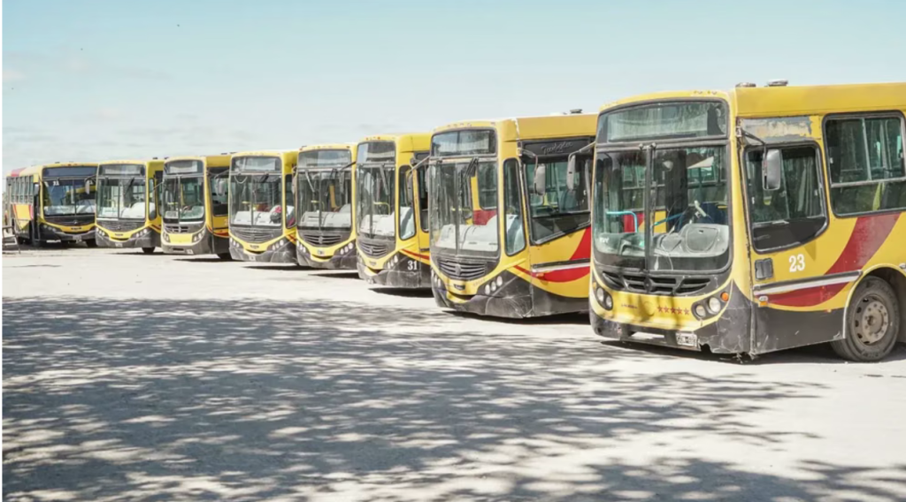 NECOCHEA: SIN ACUERDO, CONTIN&Uacute;A POR TIEMPO INDETERMINADO EL PARO DE COLECTIVOS