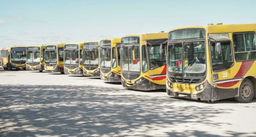 NECOCHEA: SIN ACUERDO, CONTIN&Uacute;A POR TIEMPO INDETERMINADO EL PARO DE COLECTIVOS