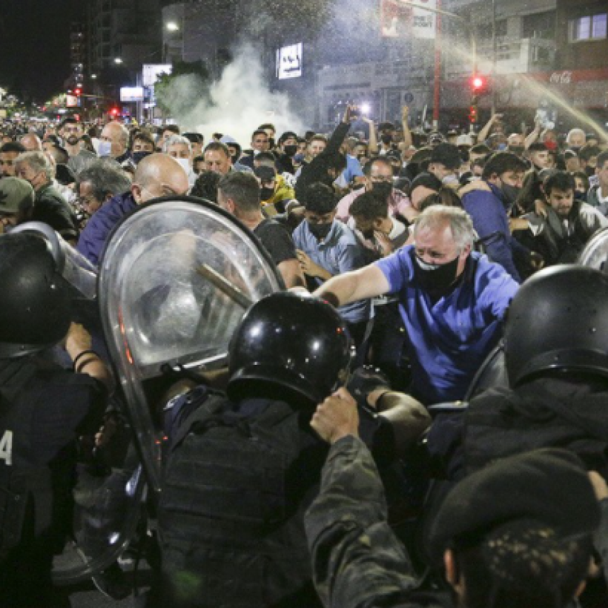 MARCHA EN RECLAMO DE JUSTICIA Y MÁS SEGURIDAD TRAS EL CRIMEN DEL QUIOSQUERO